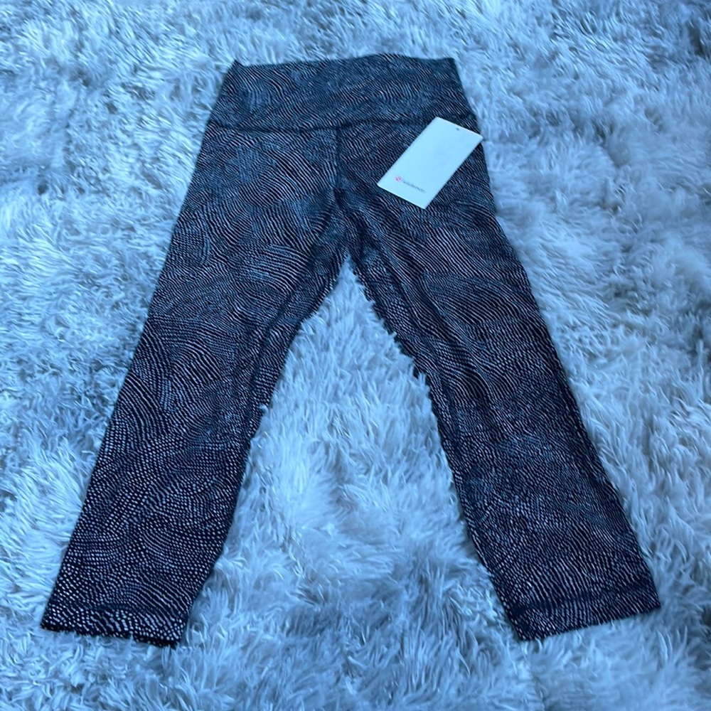 Lululemon Align Crop 21” NWT